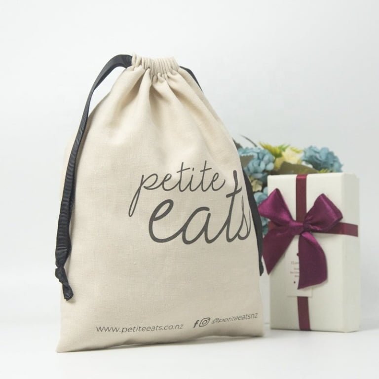 High Quality Soft Cotton Linen Drawstring Bag Natural Recyclable Pouches for Clothing Shoes Socks Gifts